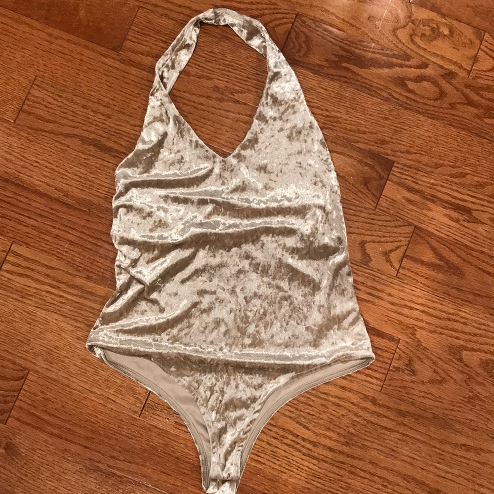 Velvet / Halter / Bodysuit